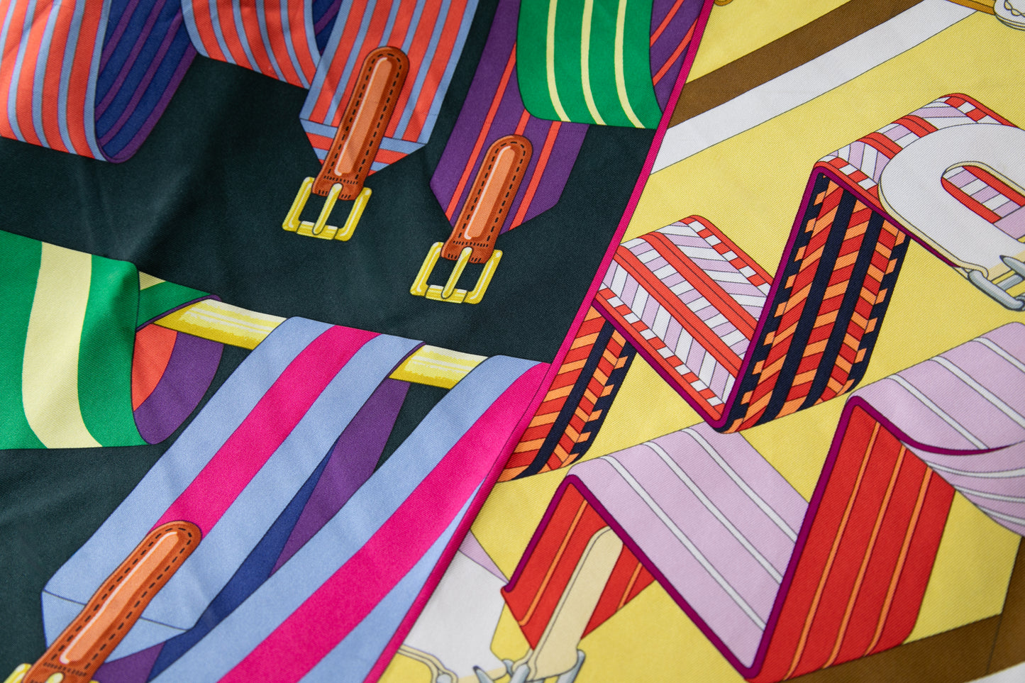 ダブルフェイス ダブルサングル DOUBLE SANGLE SCARF マリン×ジョーヌヴィフ ドゥブル・サングル　ヴィンテージエルメススカーフ　カレ９０