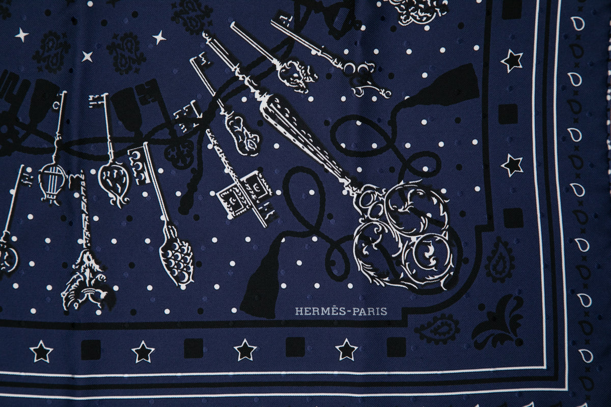 ヴィンテージエルメススカーフ　エルメス カレ55　Les Clés Bandana（レ・クレ・バンダナ）鍵
