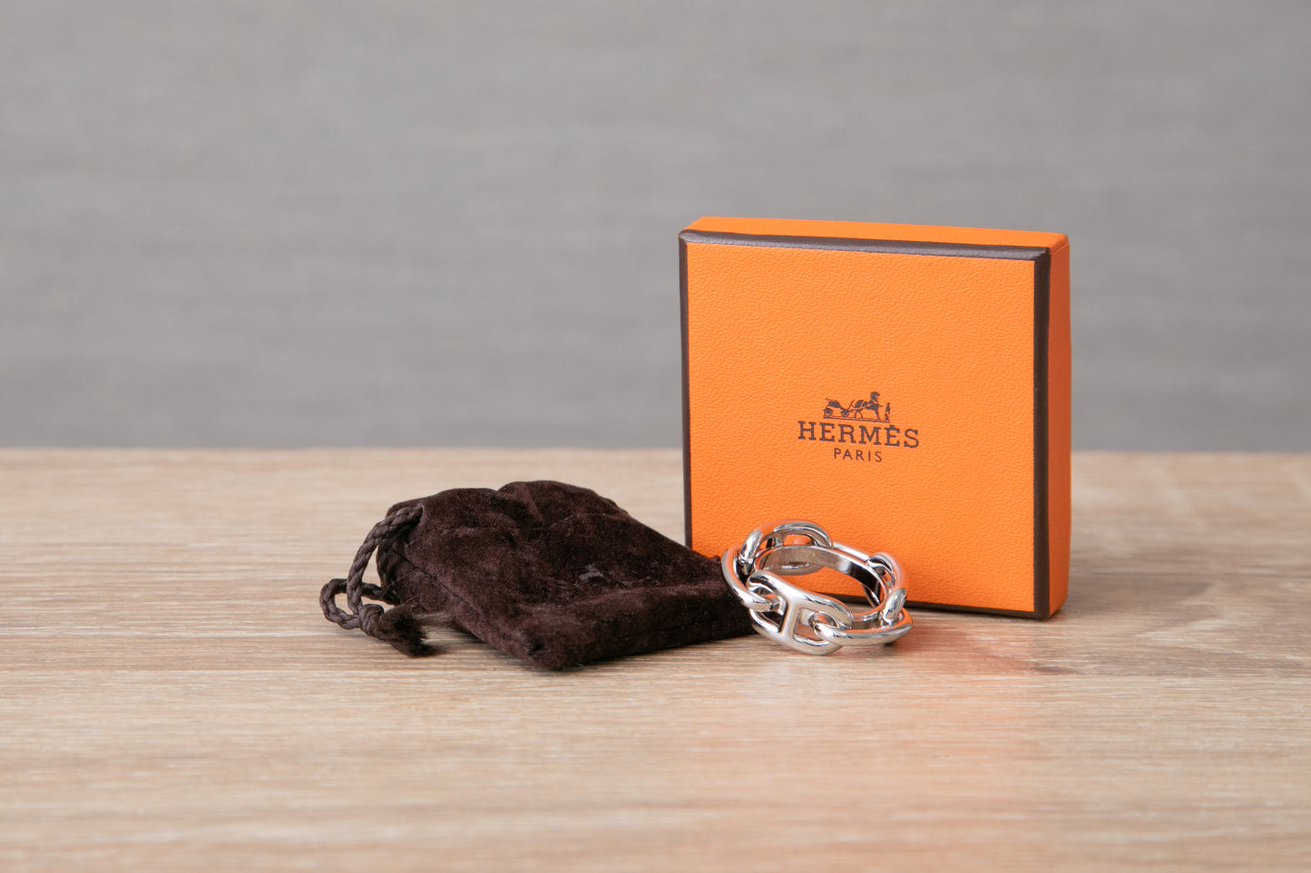 Hermès エルメス　スカーフリング シェーヌダンクル