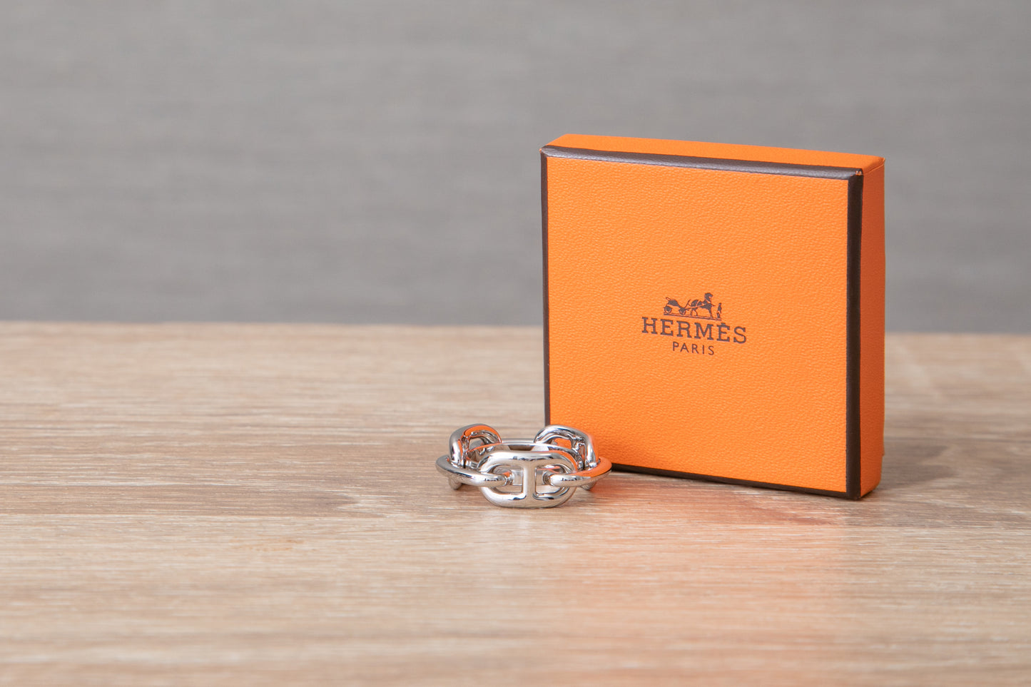 Hermès エルメス　スカーフリング シェーヌダンクル