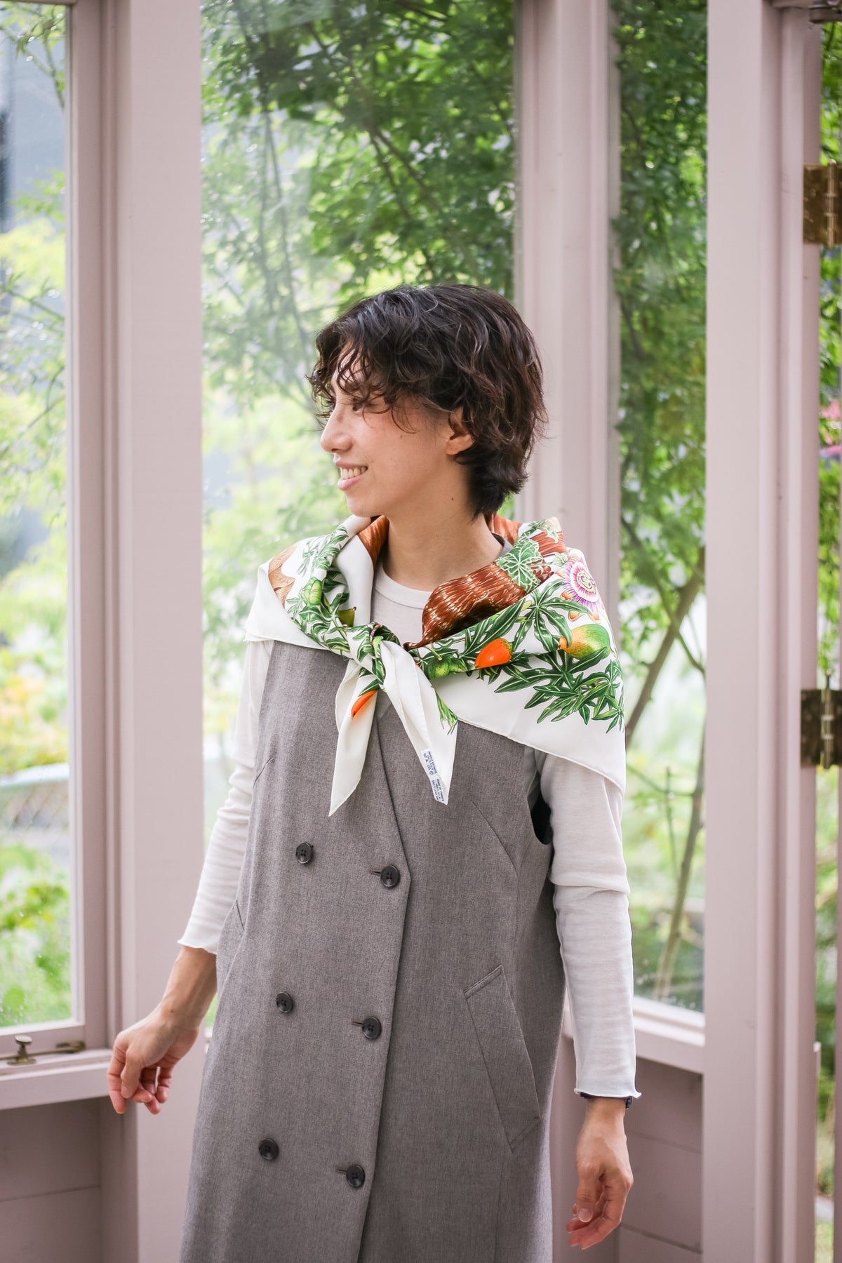 ヴィンテージエルメススカーフ　エルメス カレ90 　Passiflores パッションフラワー